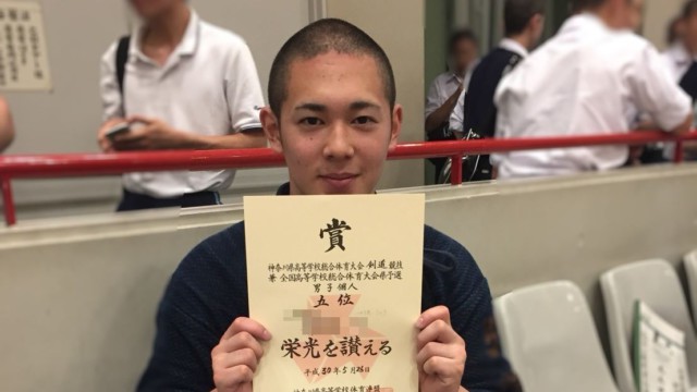 全国高校総体神奈川県予選の男子個人戦でRくんが5位入賞しました！